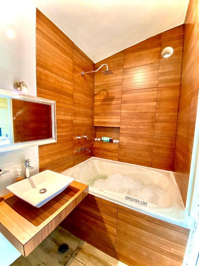 Loft Arte & Diseno: Urban Oasis With Private Jacuzzis And Terrace * Cuernavaca